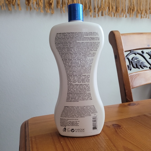 Biosilk hydrating therapy shampoo 34oz - Picture 2 of 3
